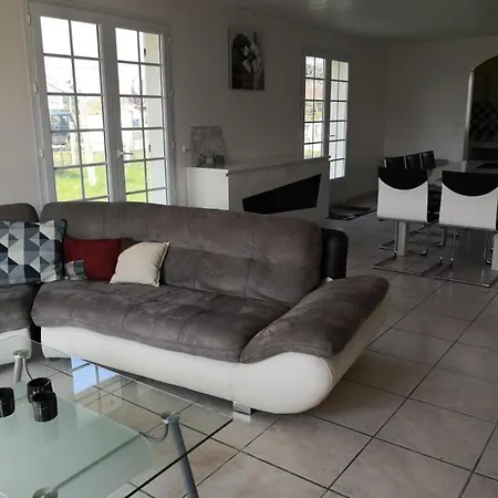 Holiday home 4 Grand Jardin Cloture Proche Commerces Et Plages